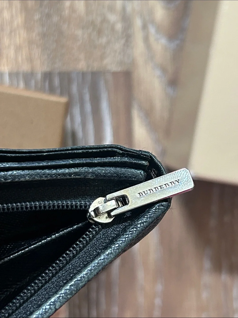 Burberry Black Leather Men's Trifold Wallet with Metal Logo